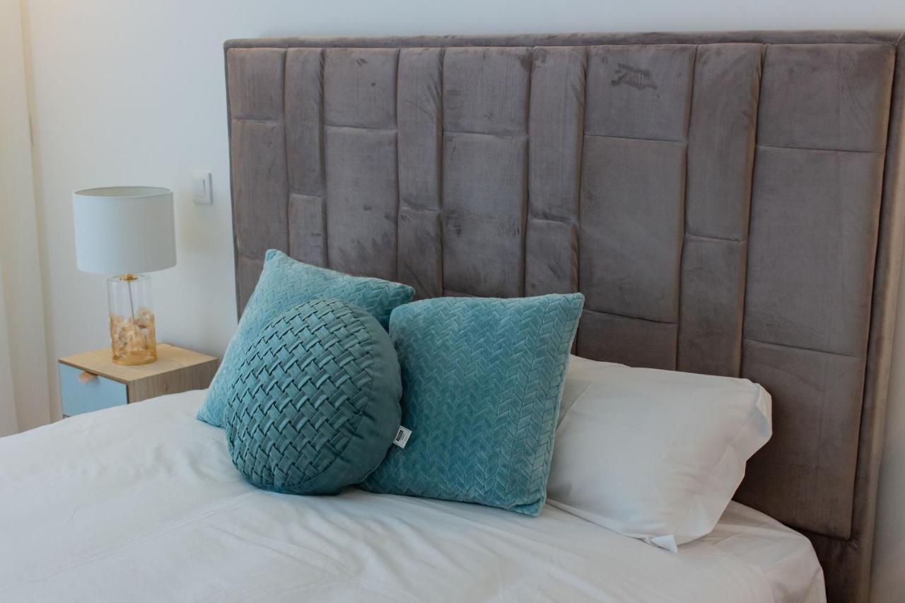 Stunning Apartment W/ Free Parking By Lovelystay Porto Buitenkant foto