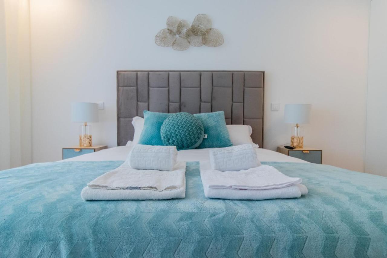 Stunning Apartment W/ Free Parking By Lovelystay Porto Buitenkant foto