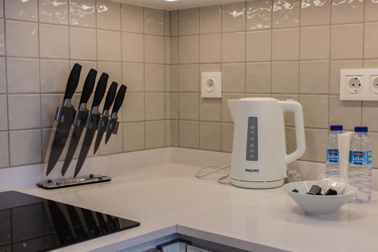 Stunning Apartment W/ Free Parking By Lovelystay Porto Buitenkant foto