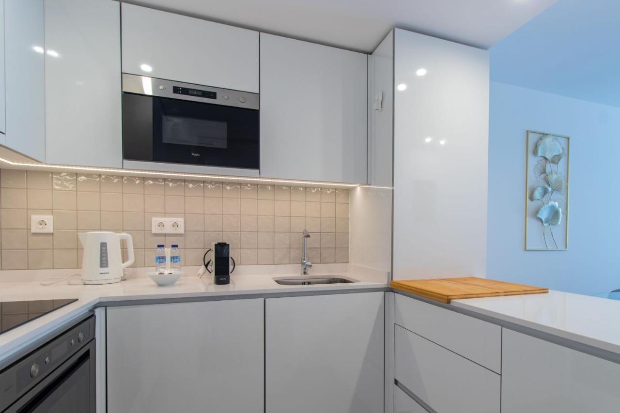 Stunning Apartment W/ Free Parking By Lovelystay Porto Buitenkant foto
