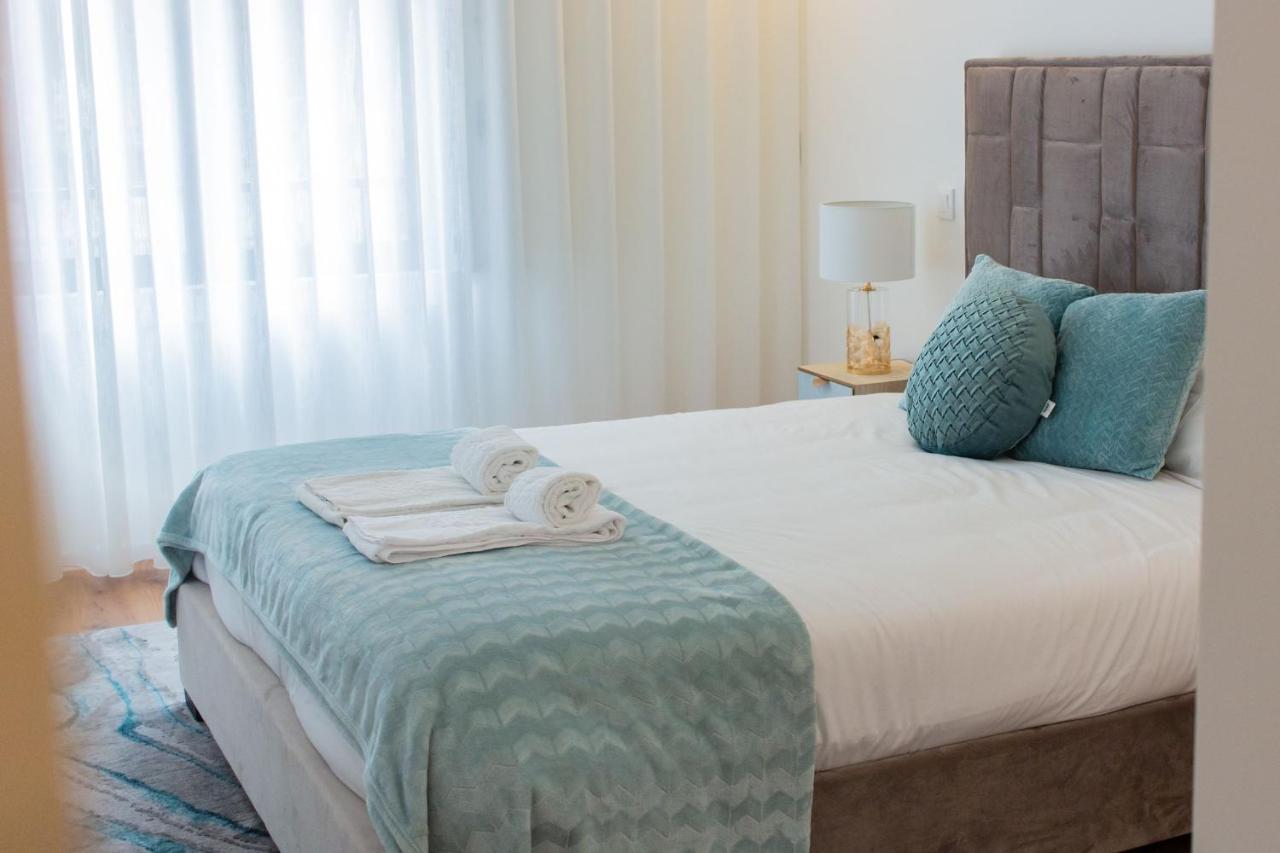 Stunning Apartment W/ Free Parking By Lovelystay Porto Buitenkant foto